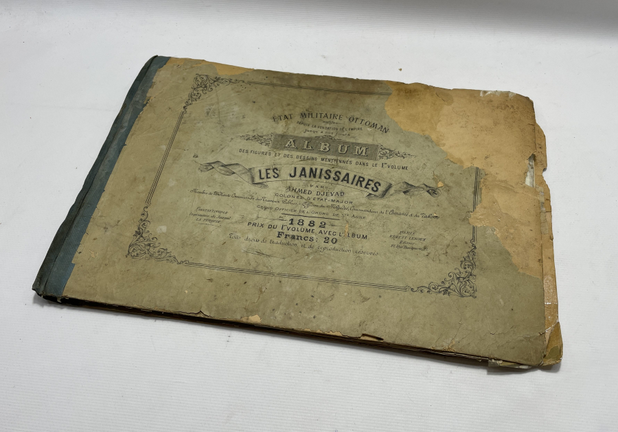 1882 TARİHLİ YENİÇERİLER KONULU ÇOK NADİR BÜYÜK BOY GRAVÜR KİTABI