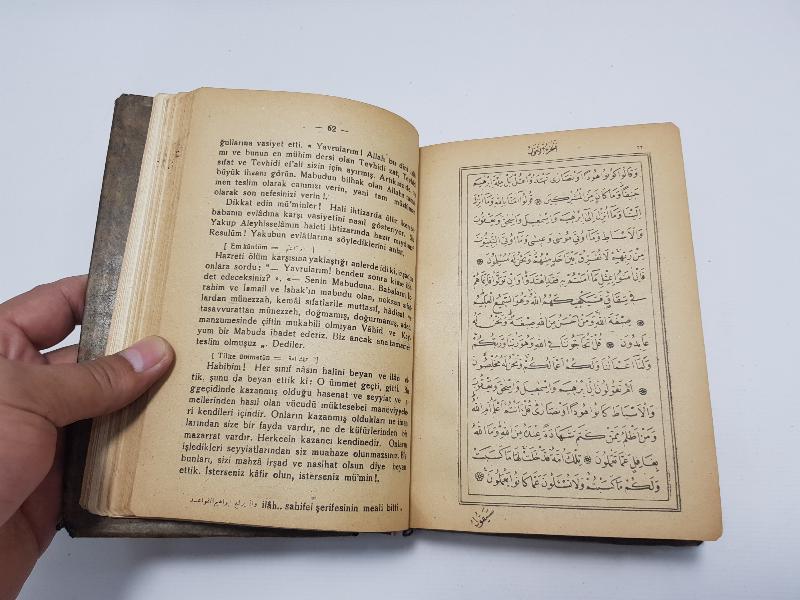 1930'LARDAN ÜÇ ADET DİNİ KİTAP