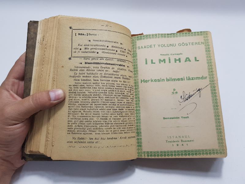 1930'LARDAN ÜÇ ADET DİNİ KİTAP