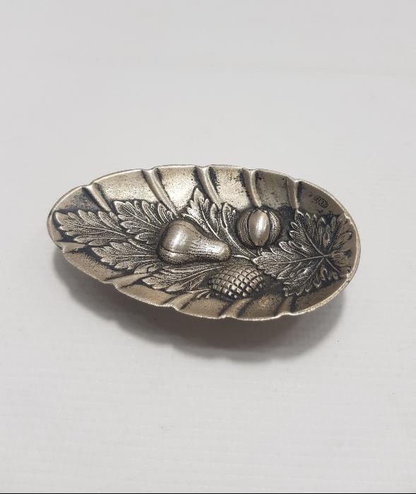 MEYVE DESENLERİYLE SÜSLÜ GÜMÜŞ İKRAMLIK