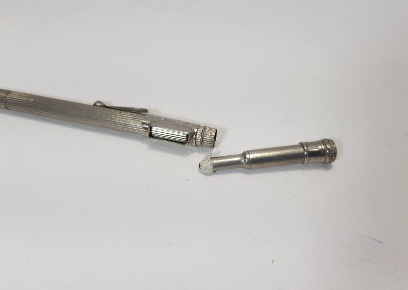 1920'LERDEN ÇAKMAKLI KURŞUN KALEM