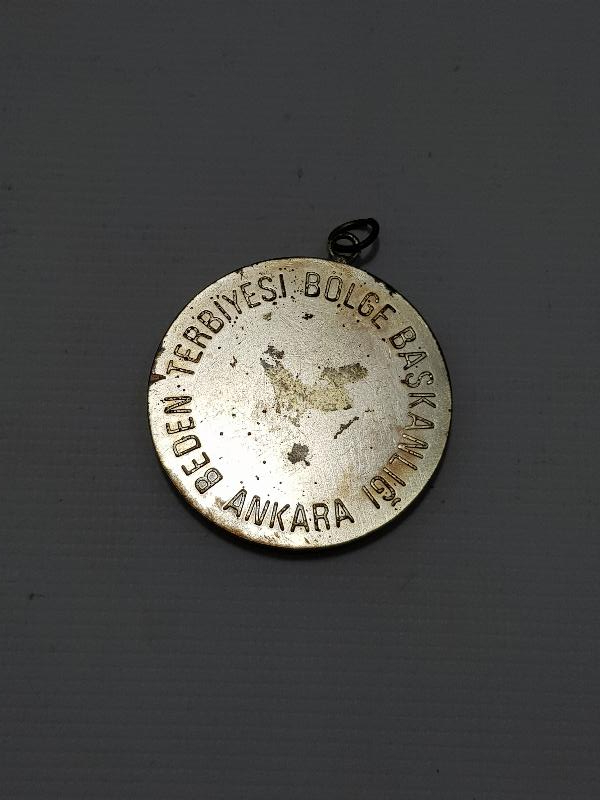 ANKARA BEDEN TERBİYESİ BÖLGE BAŞKANLIĞI MİNELİ MADALYA