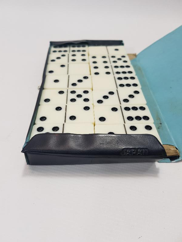 ANTİKA DOMİNO TAKIMI