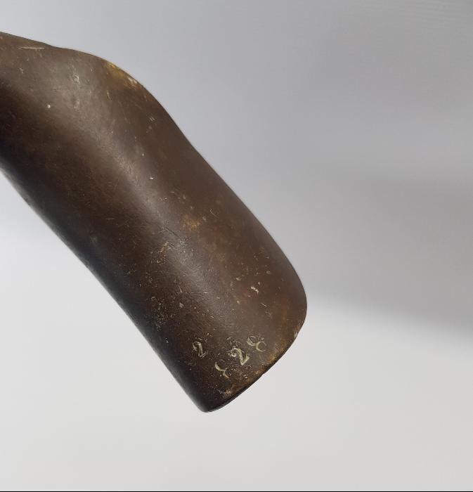 AT BAŞI FORMLU ANTİKA KERATA