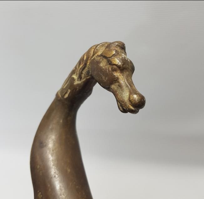 AT BAŞI FORMLU ANTİKA KERATA