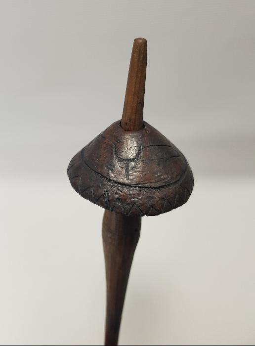 CUMHURİYET İLK DÖNEM TÜRK SEMBOLLERİYLE SÜSLÜ AHŞAP KİRMAN - İĞ