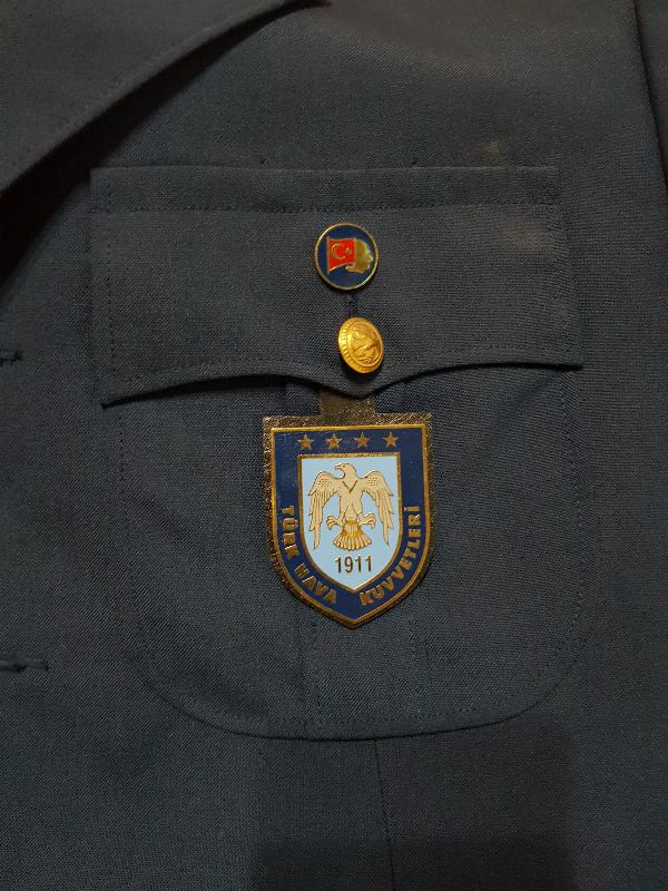 HAVACI SUBAY ÜNİFORMASI