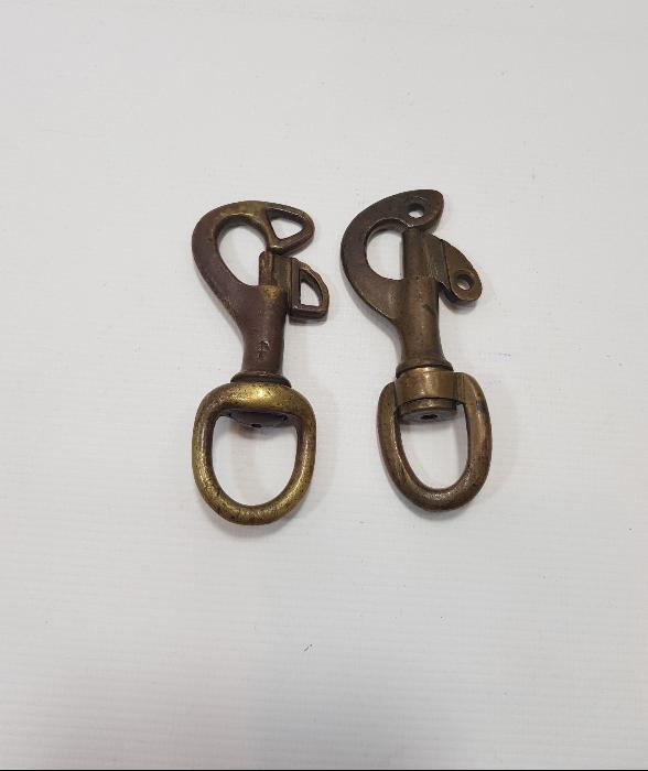 İKİ ADET ANTİKA ANAHTARLIK 