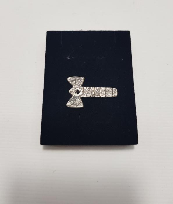 OSMANLI DÖNEMİ TEKKE İŞİ BALTA FORMLU GÜMÜŞ KOLYE UCU