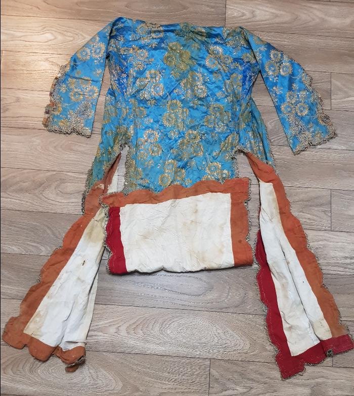 OSMANLI İPEK ELMASİYE ÜÇ ETEK ELBİSE