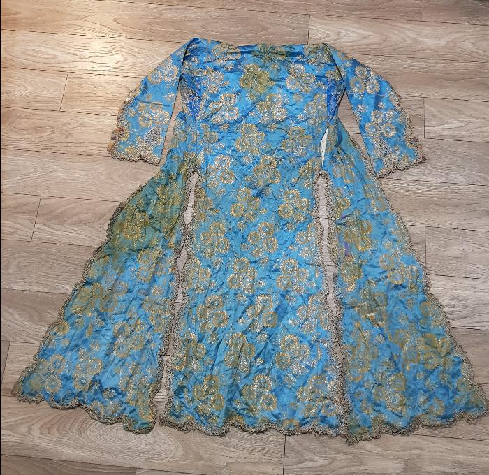 OSMANLI İPEK ELMASİYE ÜÇ ETEK ELBİSE