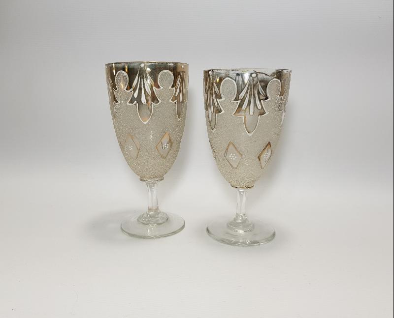 OSMANLI PAZARI İÇİN YAPILMIŞ BİR ÇİFT KRİSTAL KADEH