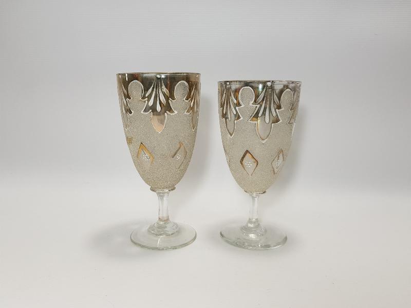 OSMANLI PAZARI İÇİN YAPILMIŞ BİR ÇİFT KRİSTAL KADEH