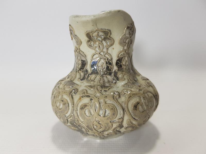 OSMANLI PAZARI İÇİN YAPILMIŞ GÜMÜŞ YALDIZLI ÇOK NADİR FORMDA SÜTLÜK