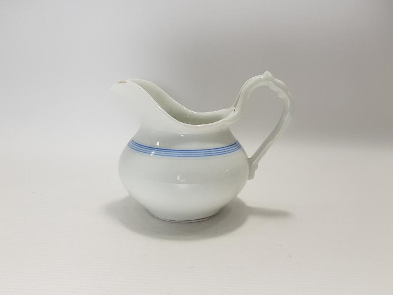 OSMANLICA KUZNETSOV DAMGALI PORSELEN SÜTLÜK