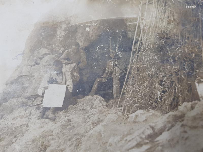 1. DÜNYA SAVAŞI: HABERCİ OSMANLI SUBAYLAR DAĞDA MAĞARA İÇİNDE