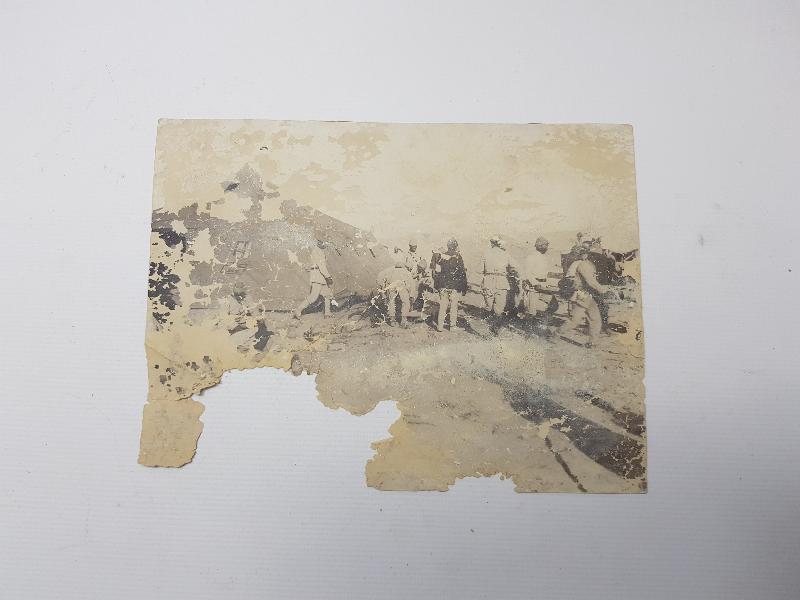 1. DÜNYA SAVAŞI SİNA CEPHESİ'NDE YARALI TÜRK ASKERİNİN HASTANEYE NAKLİ 