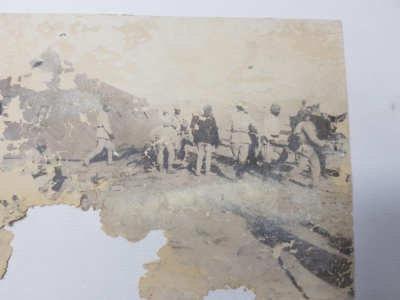 1. DÜNYA SAVAŞI SİNA CEPHESİ'NDE YARALI TÜRK ASKERİNİN HASTANEYE NAKLİ 