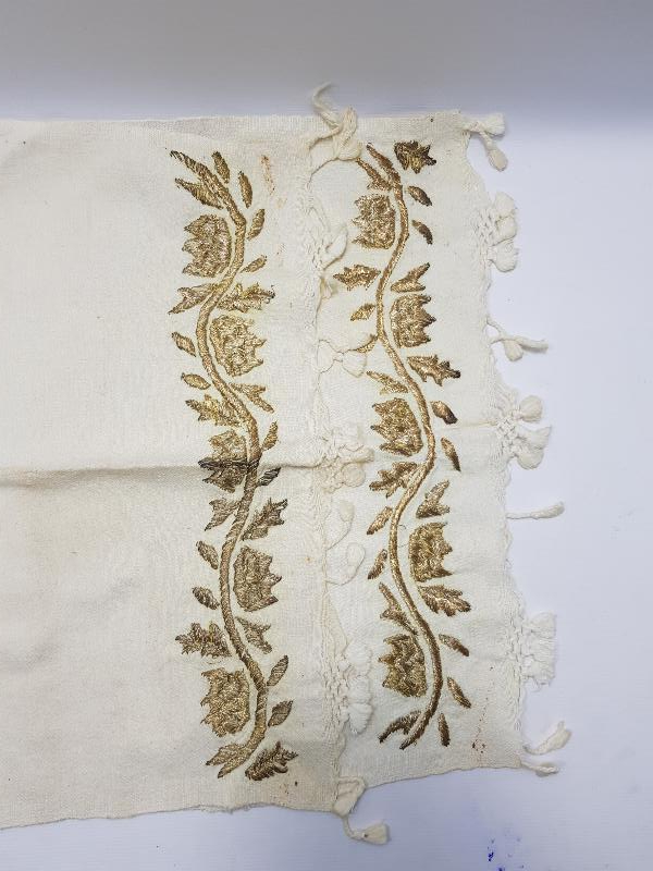 OSMANLI DÖNEMİ ALTIN SIRMA İŞLEMELİ BURSA İŞİ HAVLU 