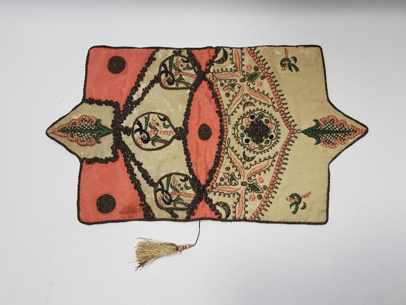 ESERİ İSTANBUL OSMANLICA YAZILI NADİR FORMDA MUSHAF MUHAFAZASI