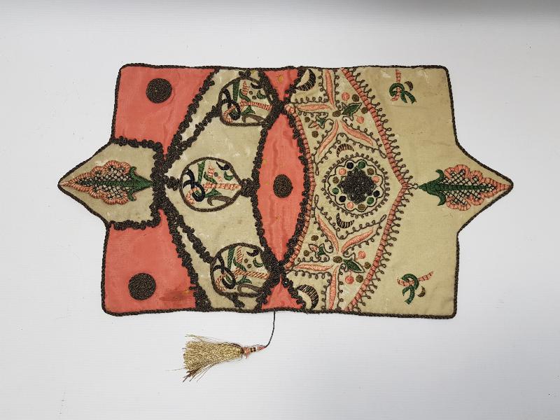 ESERİ İSTANBUL OSMANLICA YAZILI NADİR FORMDA MUSHAF MUHAFAZASI