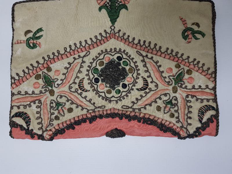 ESERİ İSTANBUL OSMANLICA YAZILI NADİR FORMDA MUSHAF MUHAFAZASI