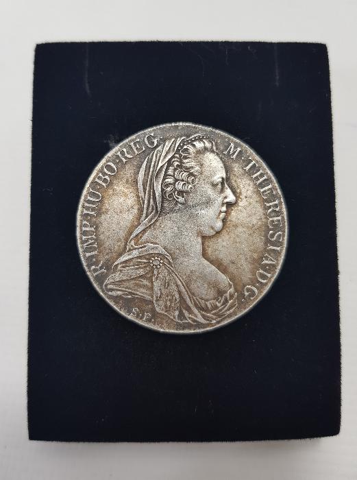 S.F. 1780 TARİHLİ GÜMÜŞ RAHİBE THERESIA PARASI 