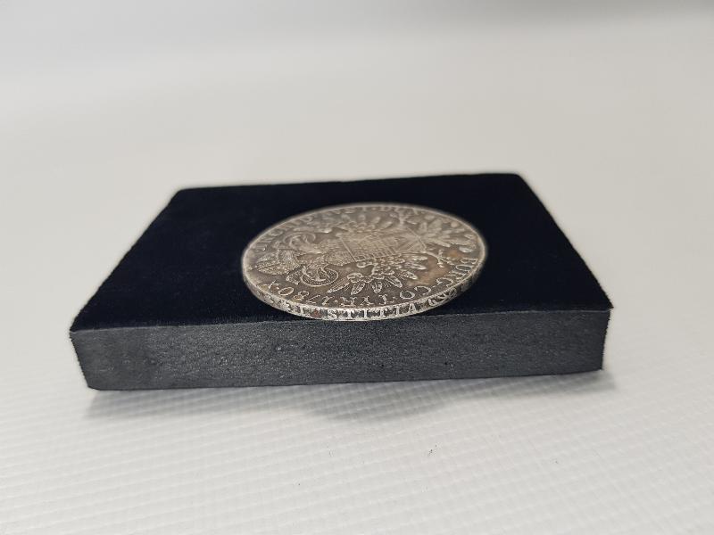 S.F. 1780 TARİHLİ GÜMÜŞ RAHİBE THERESIA PARASI 