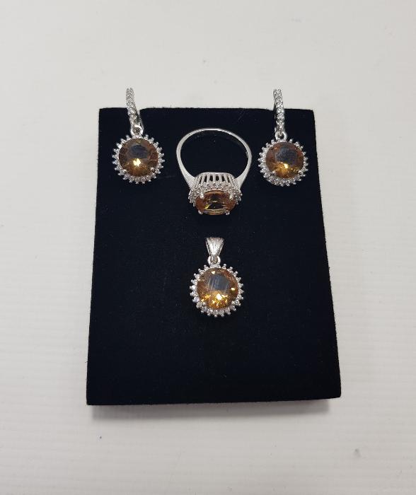 ZULTANİT TAŞLI GÜMÜŞ TAKI SETİ 