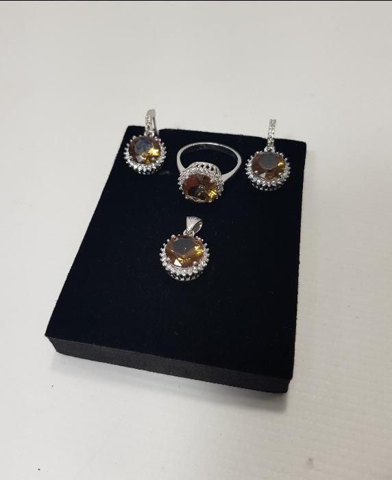 ZULTANİT TAŞLI GÜMÜŞ TAKI SETİ 