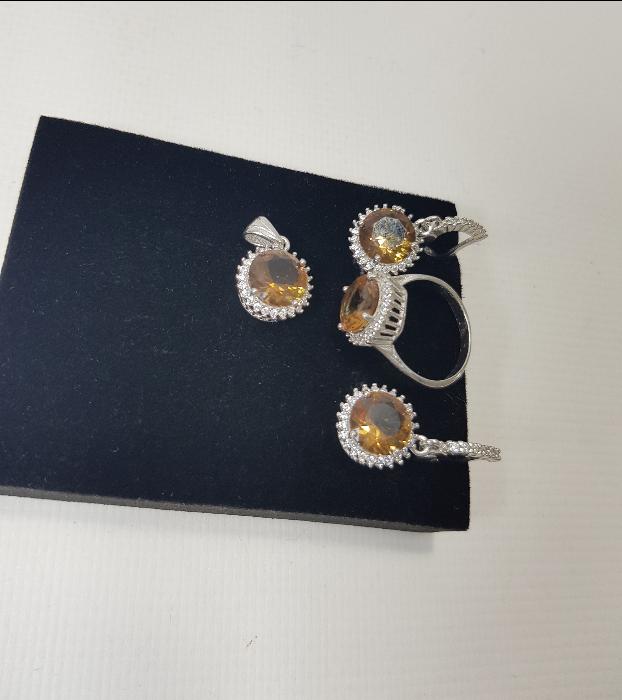 ZULTANİT TAŞLI GÜMÜŞ TAKI SETİ 