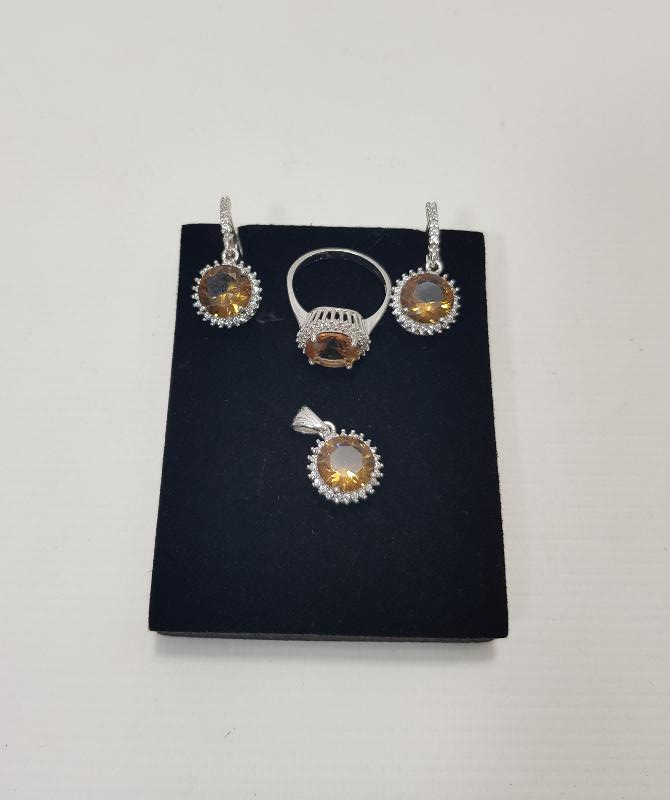 ZULTANİT TAŞLI GÜMÜŞ TAKI SETİ 