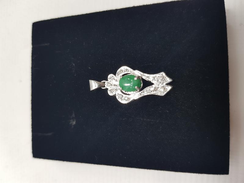 ZÜMRÜT TAŞLI PIRLANTA KOLYE UCU