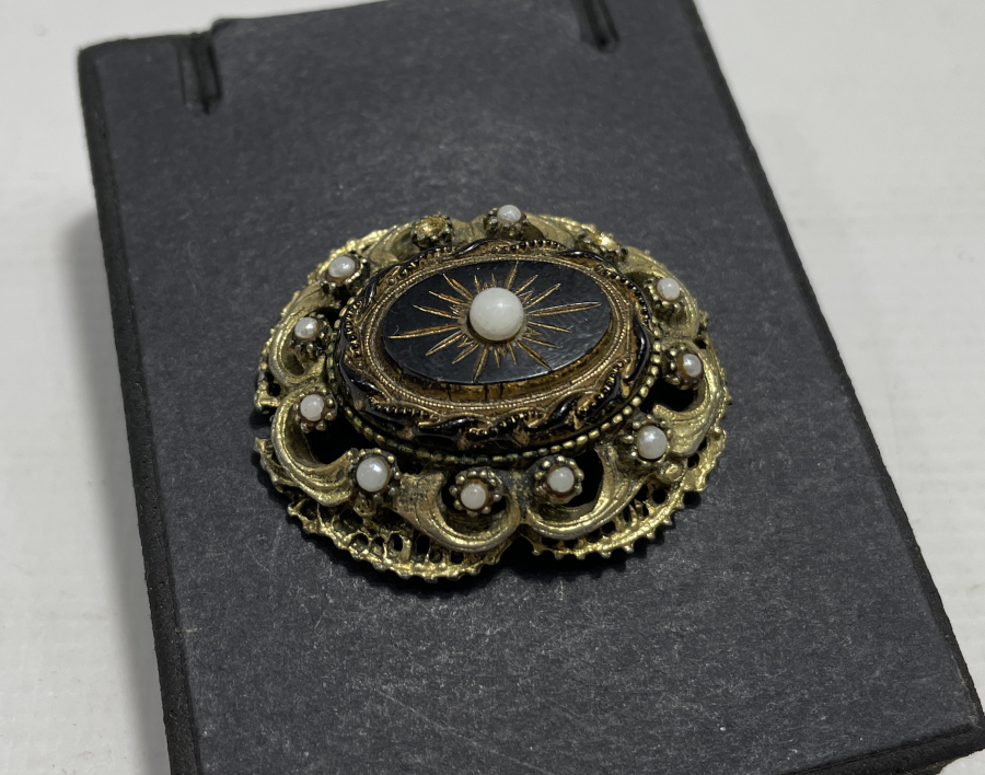 1932 TARİHLİ FRANSIZ ALTIN KAPLAMA BROŞ