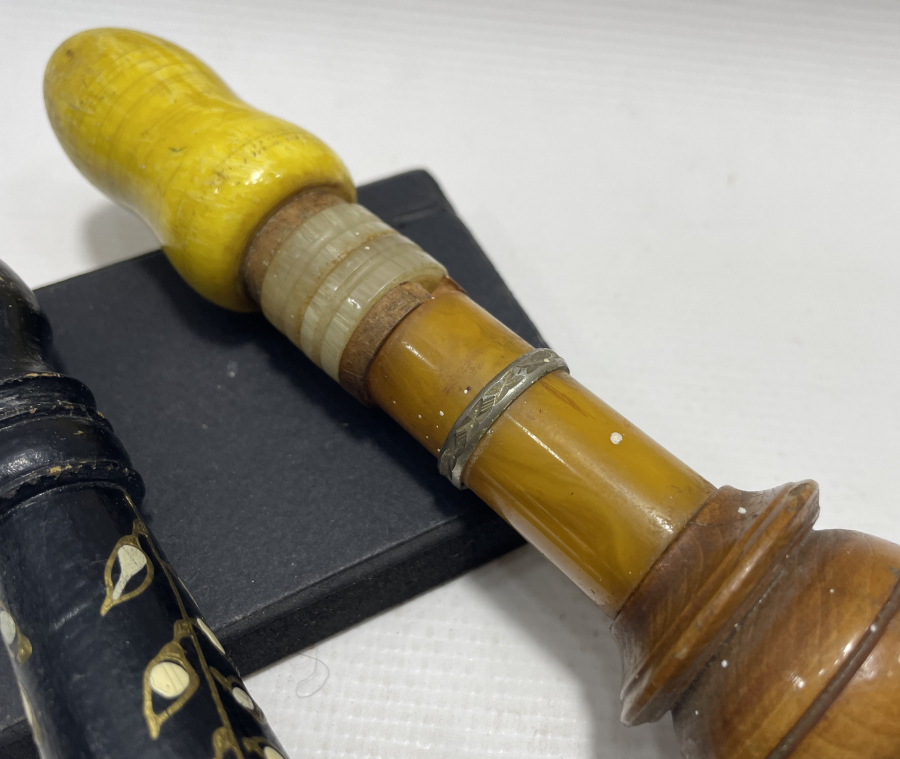 ANTİKA 2 ADET AHŞAP VE KATALİN MARPUÇ LOTU