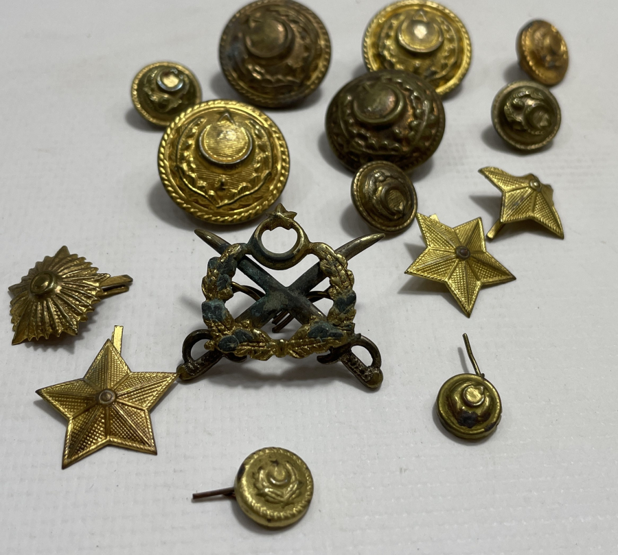 ANTİKA ASKERİ DÜĞME VE BRÖVE ROZET LOTU