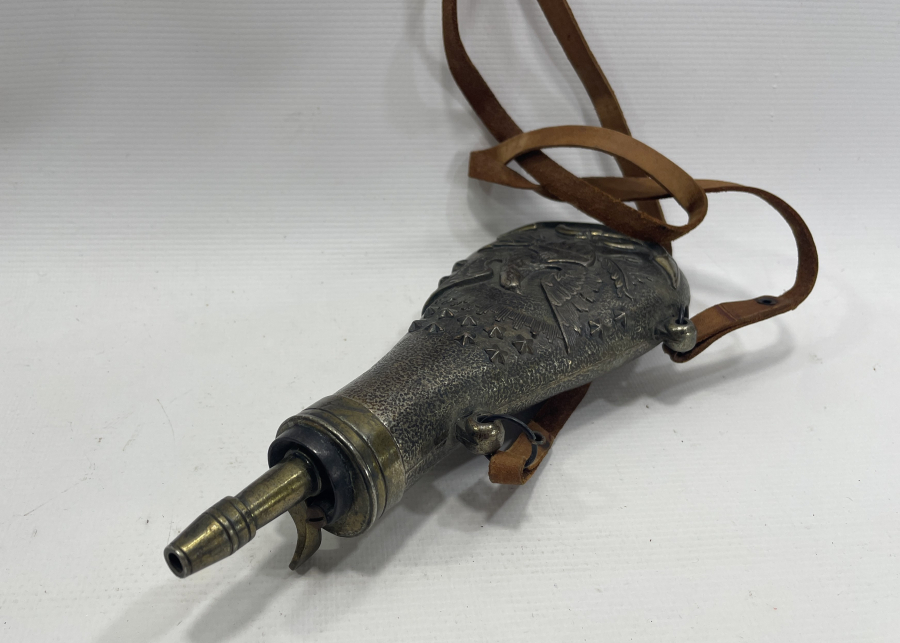 ANTİKA AVRUPA YAPIMI BARUTLUK