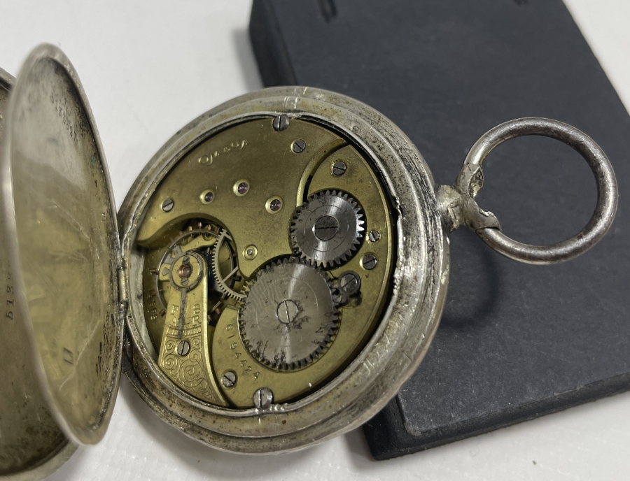 GÜMÜŞ KASA OMEGA CEP SAATİ