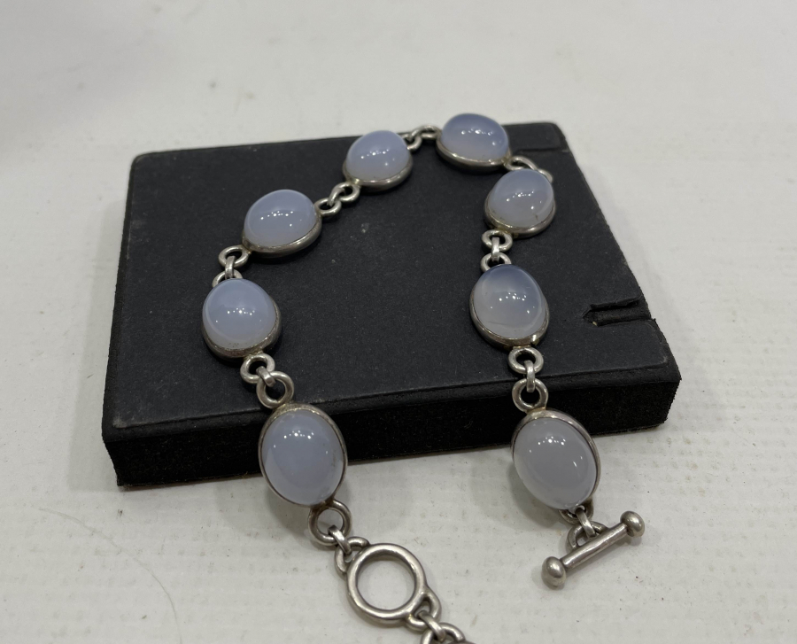 KUVARS TAŞLI GÜMÜŞ BİLEKLİK