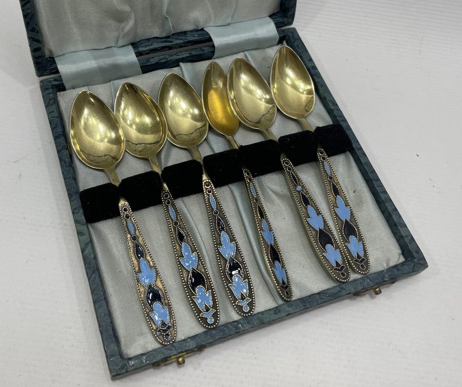 ORJİNAL KUTUSUNDA MİNELİ RUS GÜMÜŞÜ TATLI KAŞIĞI TAKIMI