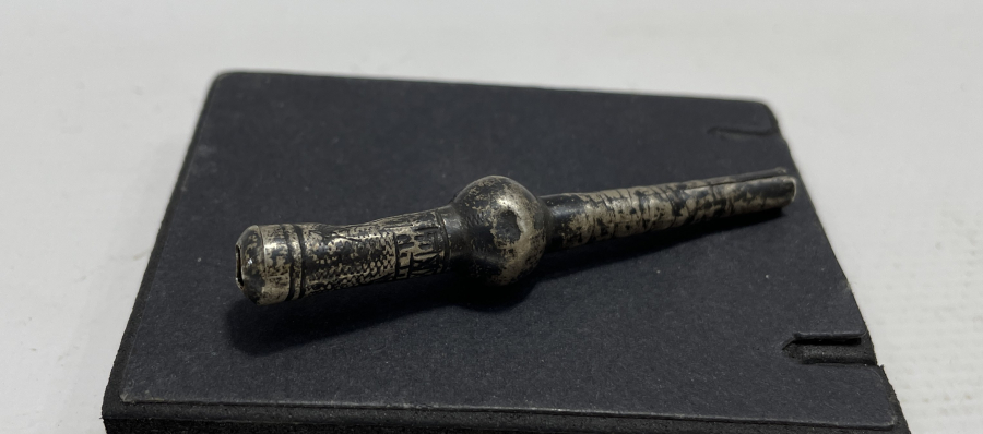 OSMANLI DÖNEMİ ÜZERİ KALEM İŞÇİLİKLİ GÜMÜŞ NARGİLE MARPUCU