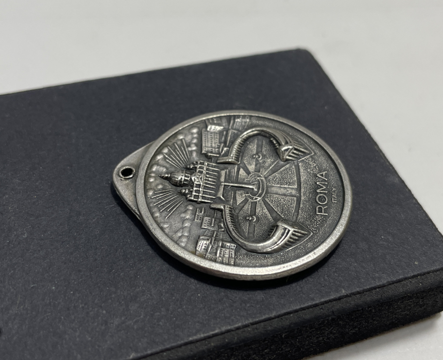 PAPA 2. JOANNES PAULUS HATIRA MADALYON