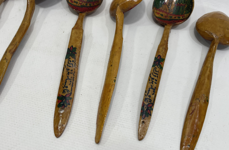 ÜZERLERİ OSMANLICA AFİYET BUYURUN EFENDİM YAZILI OSMANLI DÖNEMİ TAHTA KAŞIK LOTU