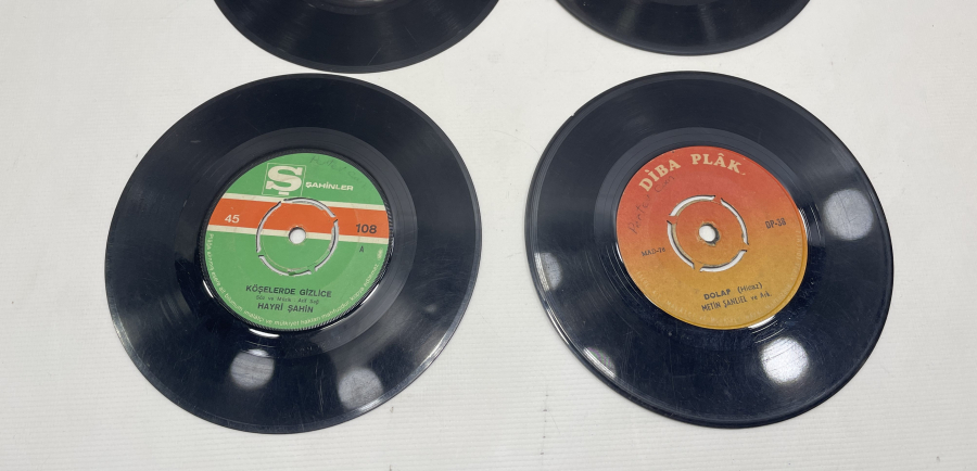 4 ADET ANTİKA 45 LİK PLAK