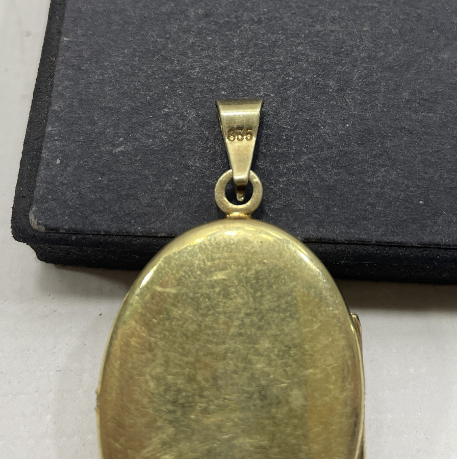 ALTIN KAPLAMA ANTİKA KOLYE FOTOĞRAFLIK