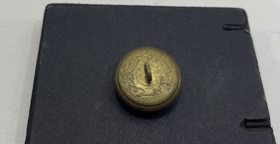 ARKASI OSMANLICA YAZILI DENİZCİ PAŞA KIYAFETİ DÜĞMESİ