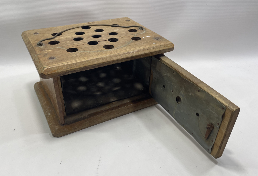 CUMHURİYET BAŞLARI ÇOK NADİR NİYETÇİ TAVŞAN KAFESİ