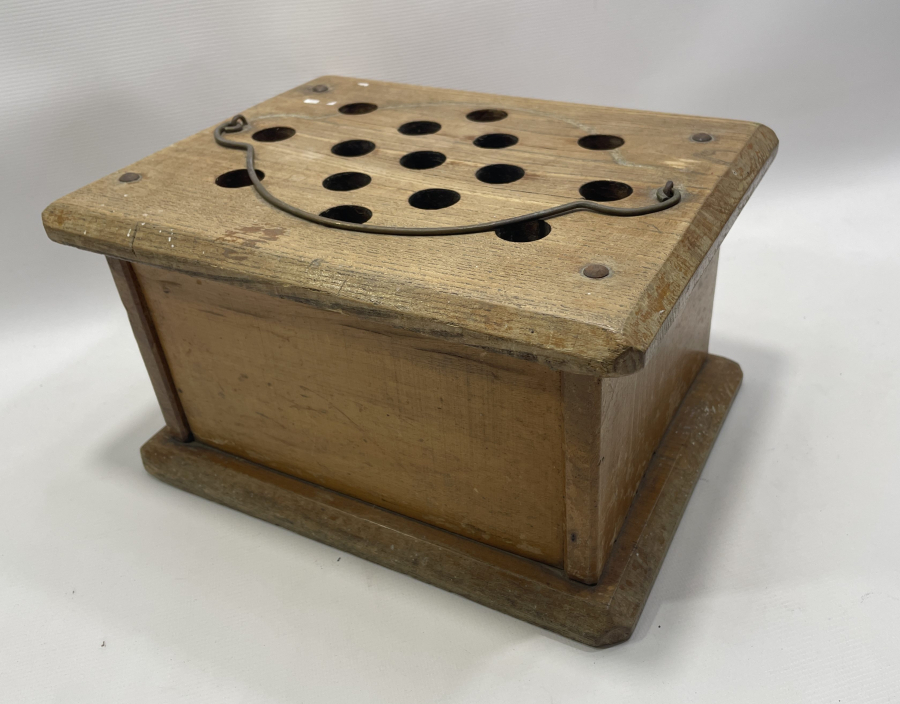 CUMHURİYET BAŞLARI ÇOK NADİR NİYETÇİ TAVŞAN KAFESİ