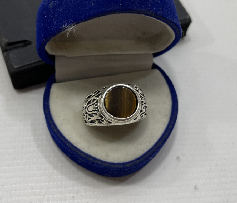 KAPLAN GÖZÜ TAŞLI GÜMÜŞ YÜZÜK