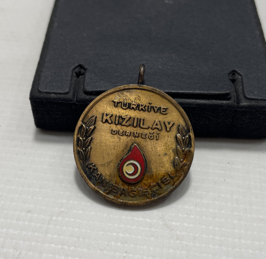 MİNELİ KIZILAY KAN BAĞIŞÇISI MADALYONU